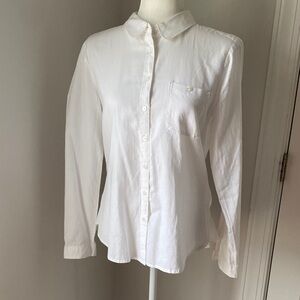 LOFT Classic White Button-Up Shirt